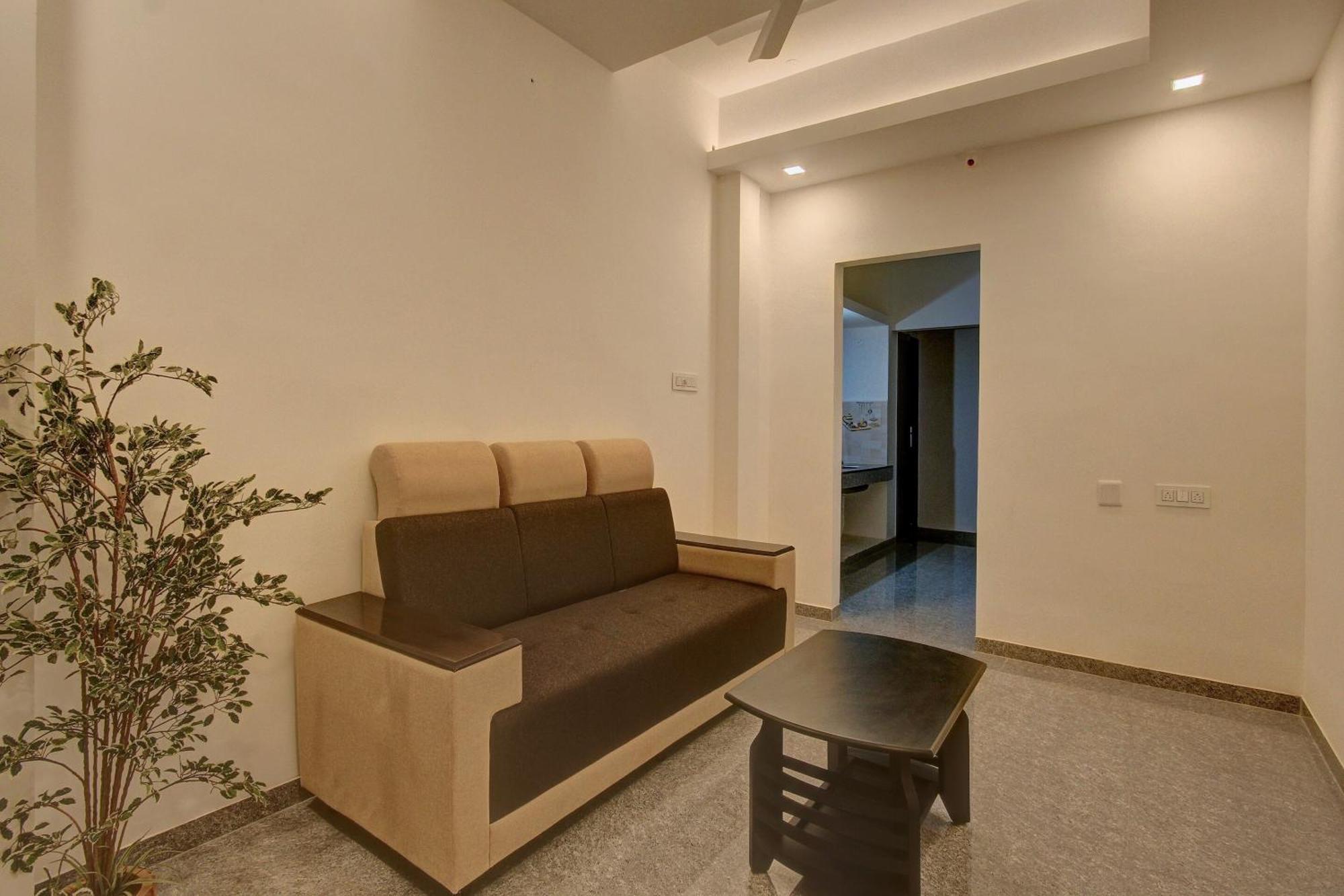 Hotel O Blue Moon Singānallūr Εξωτερικό φωτογραφία