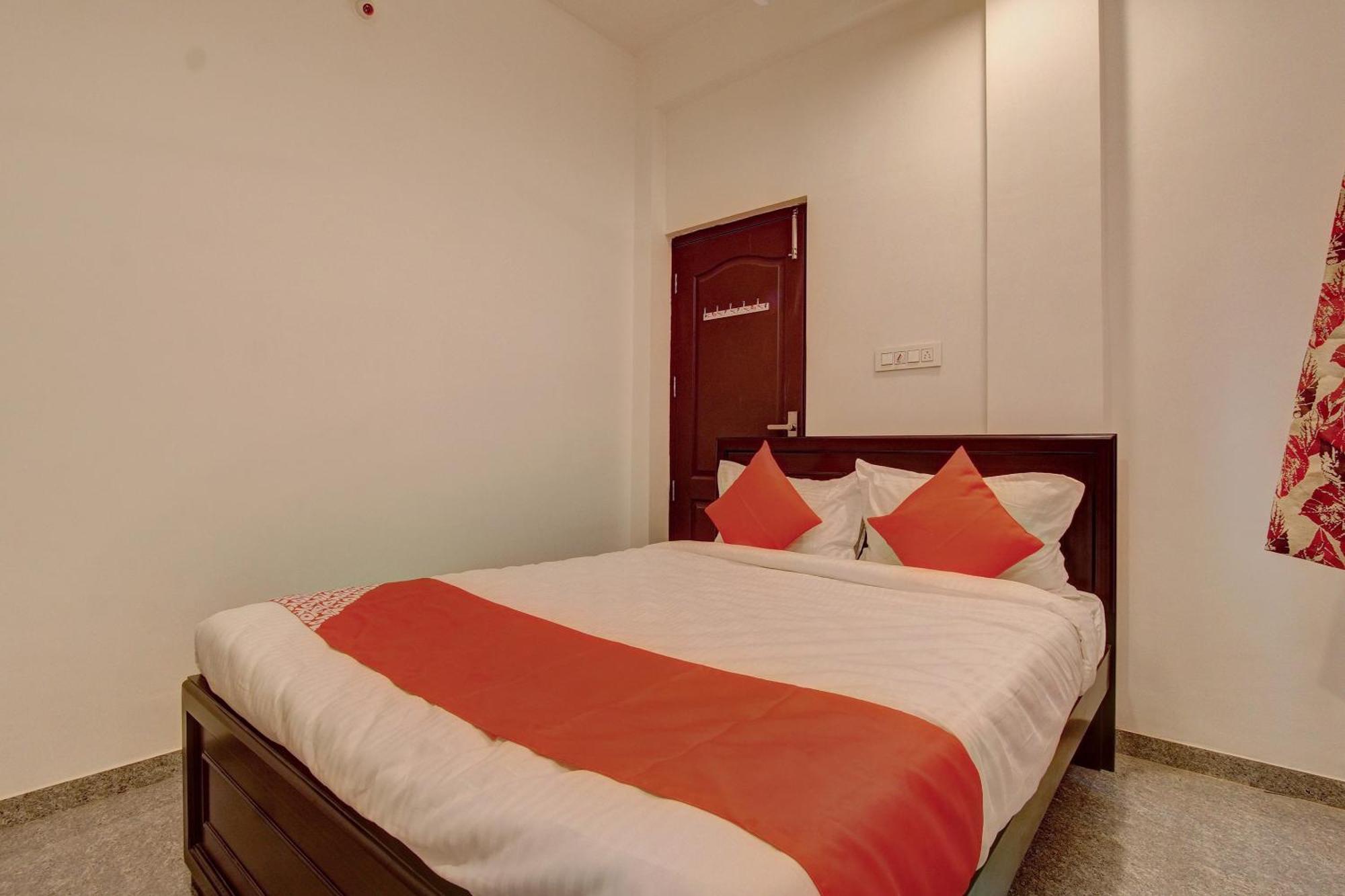 Hotel O Blue Moon Singānallūr Εξωτερικό φωτογραφία